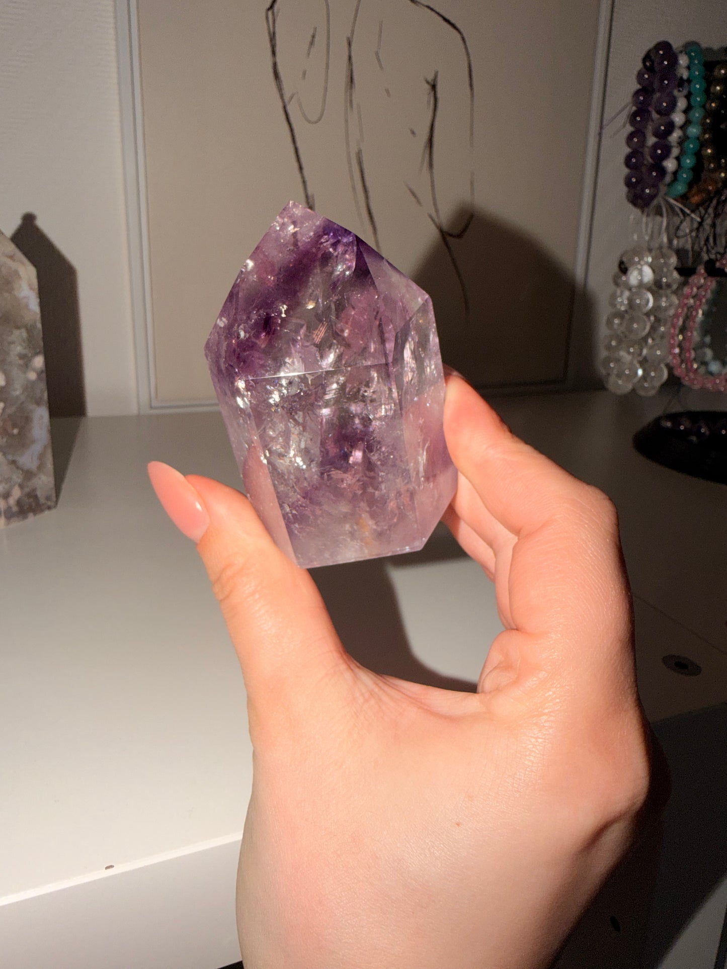 Alice Crystal live claims