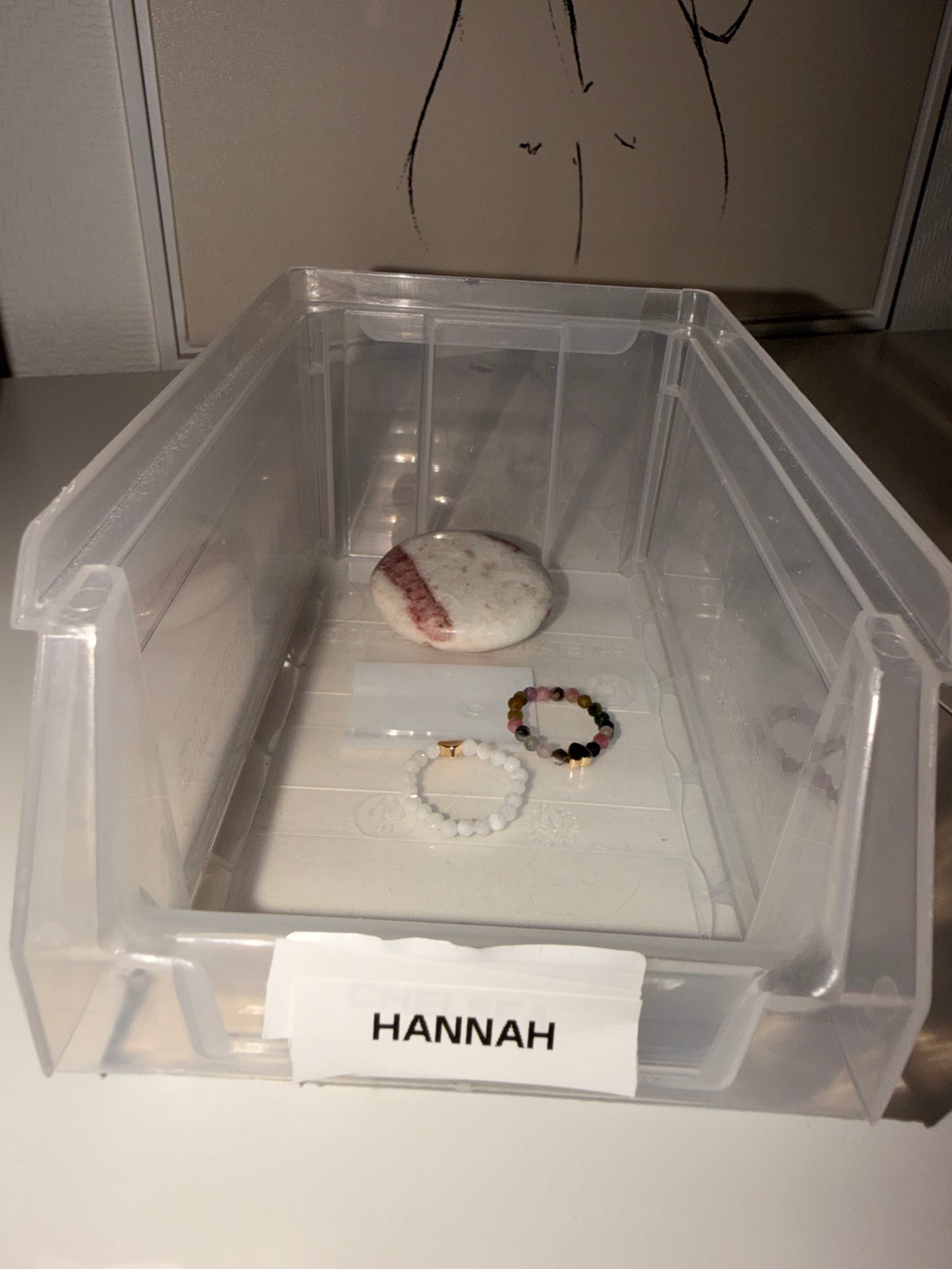 Hannah Crystal live claims