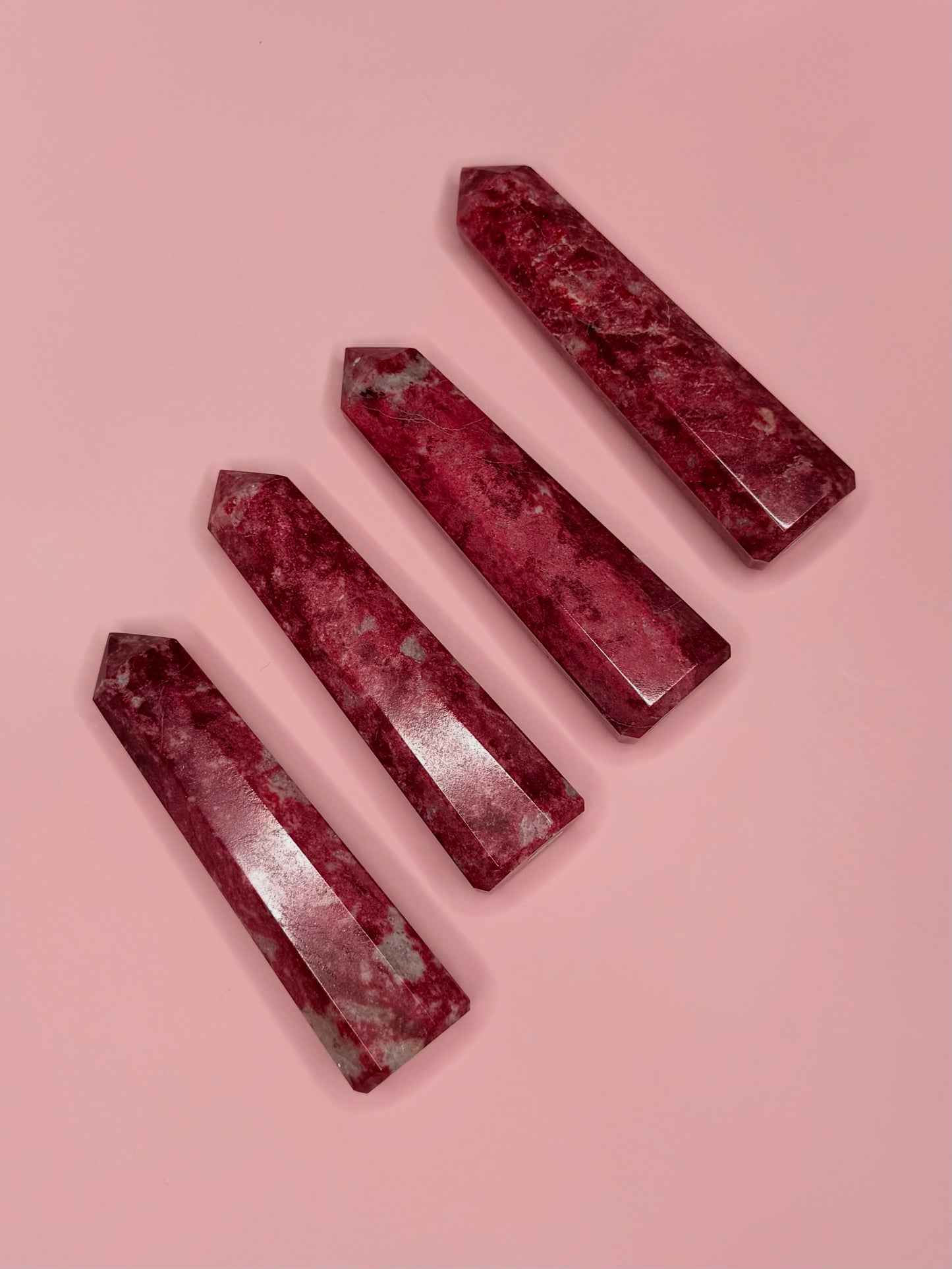 HQ Norwegian Thulite Towers