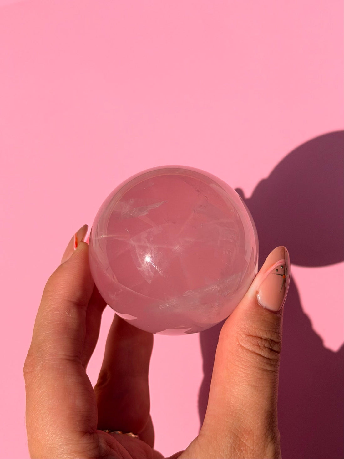 Rose Quartz Meaning, Properties & Benefits