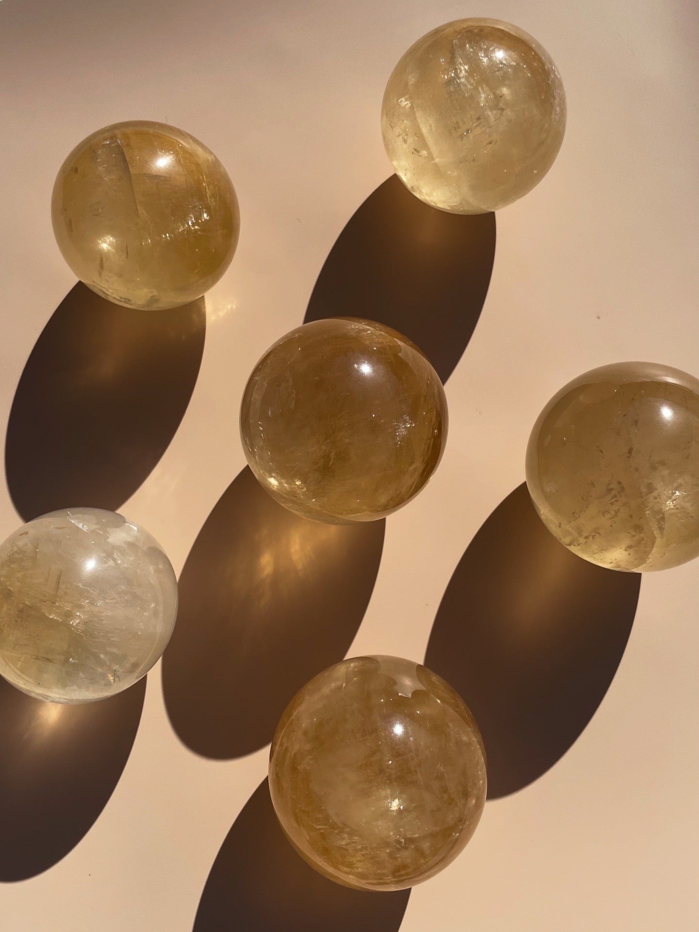 Optical Honey Calcite Spheres
