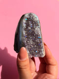 Aura amethyst cut base - 231g