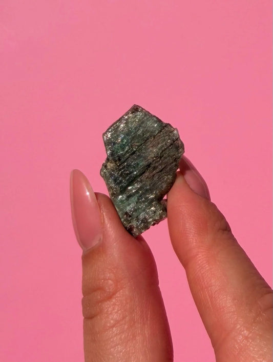 Raw Emerald On Matrix