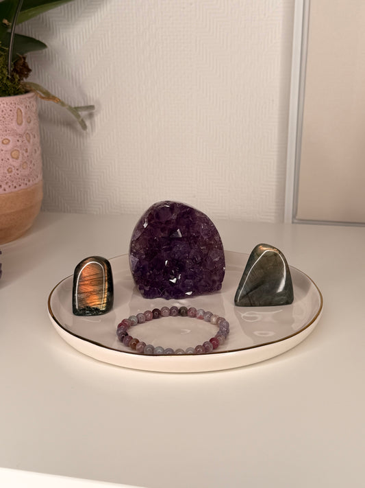 Tilly moon (Laura) Crystal live claims