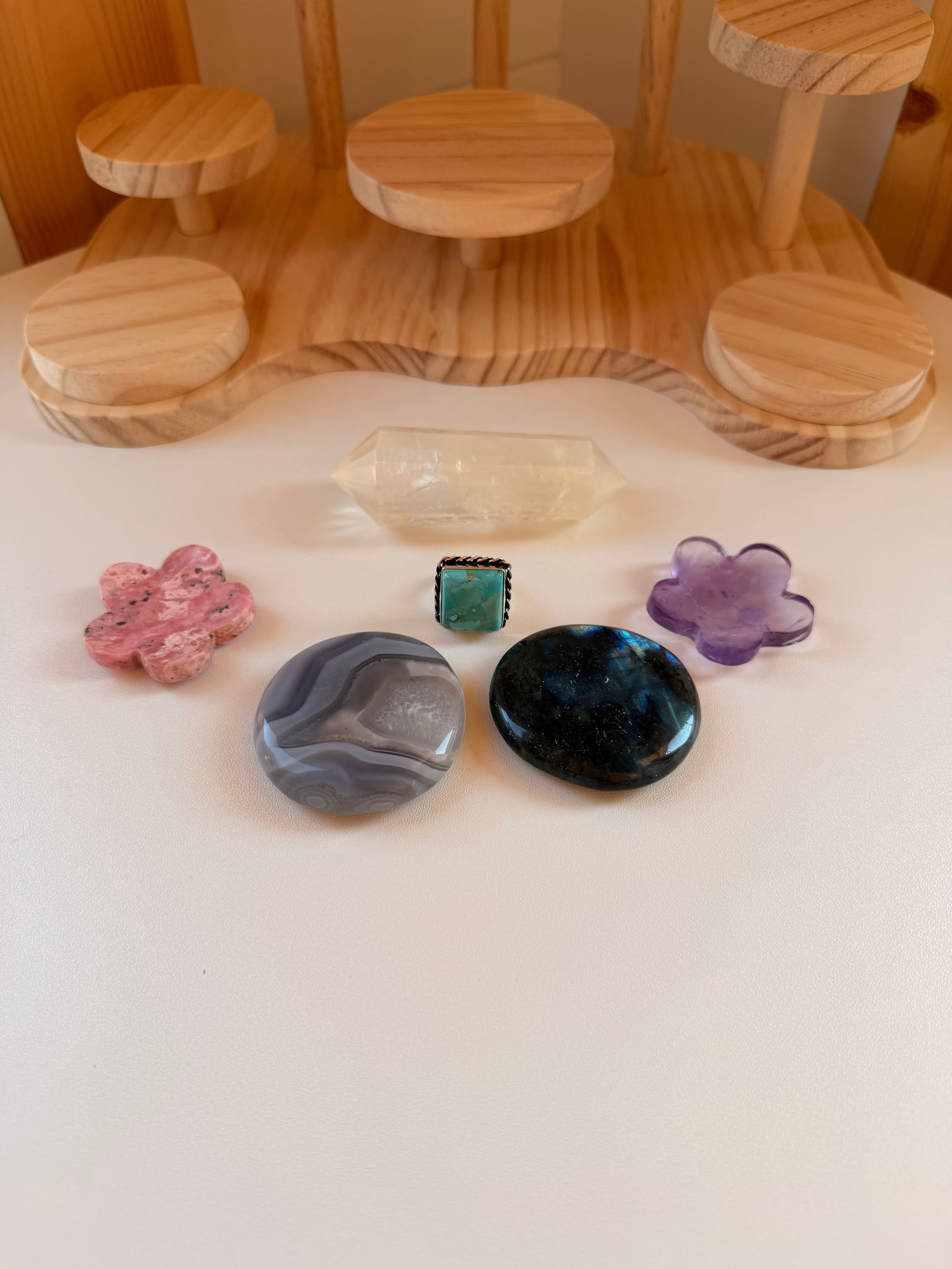 Raluca Crystal live claims