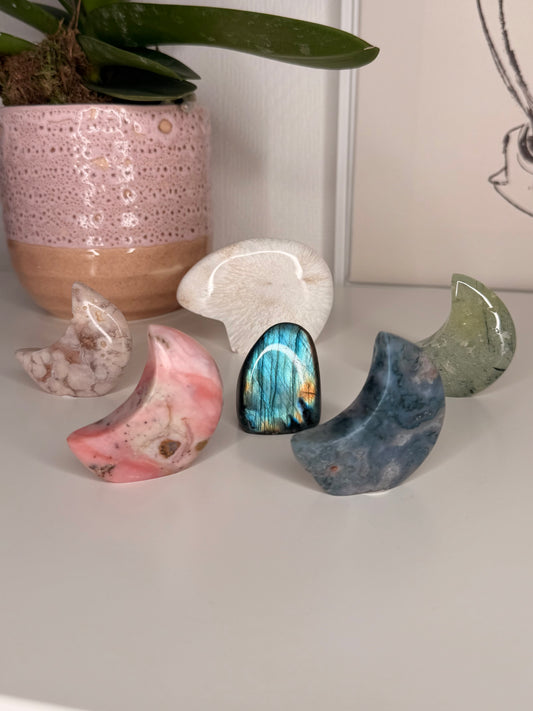 Raluca Crystal live claims