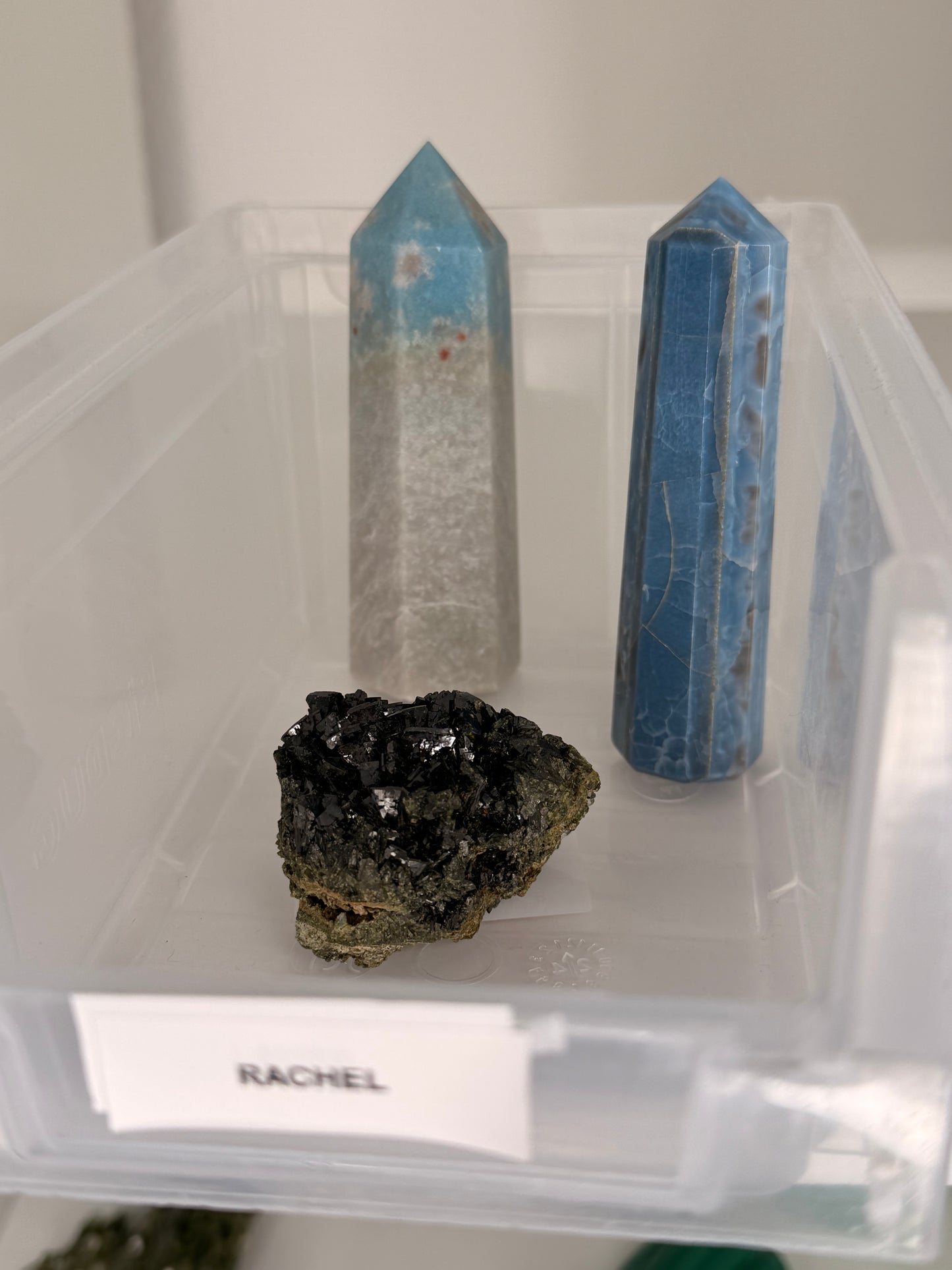 Rachael Crystal live claims