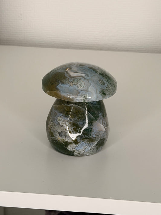 Katie Crystal live claims