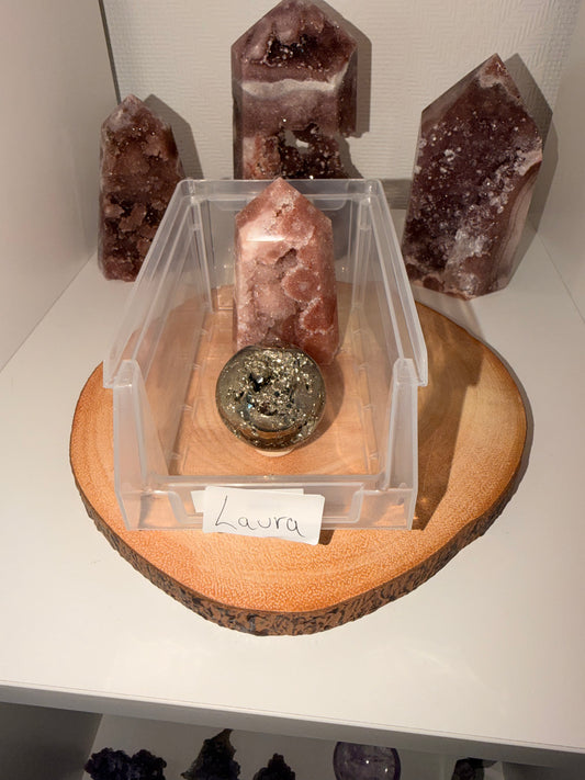 Laura Crystal live claims