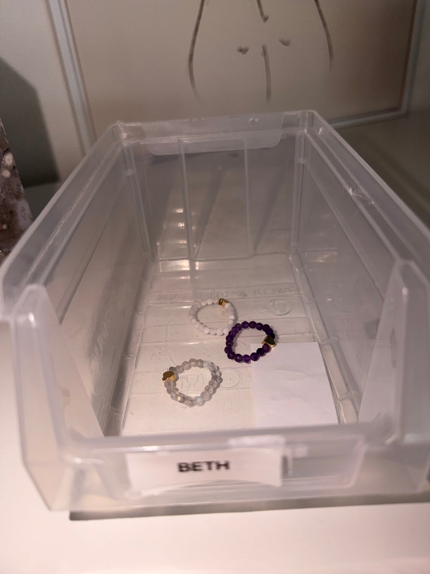 Beth Crystal live claims