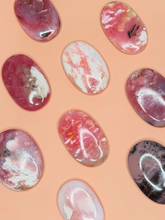 HQ Peru Pink Opal Palm Stones