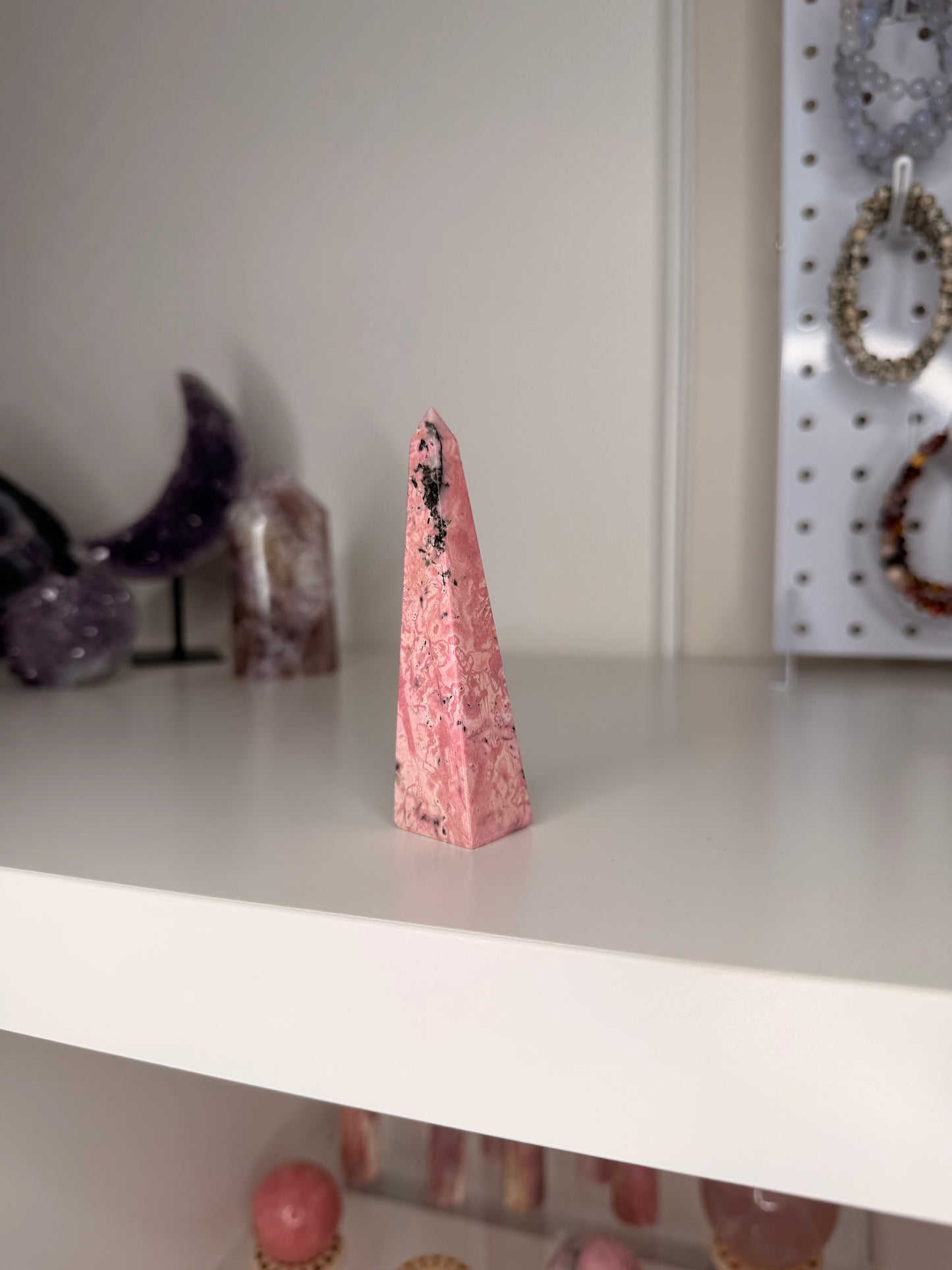 Lyndsey Crystal live claims