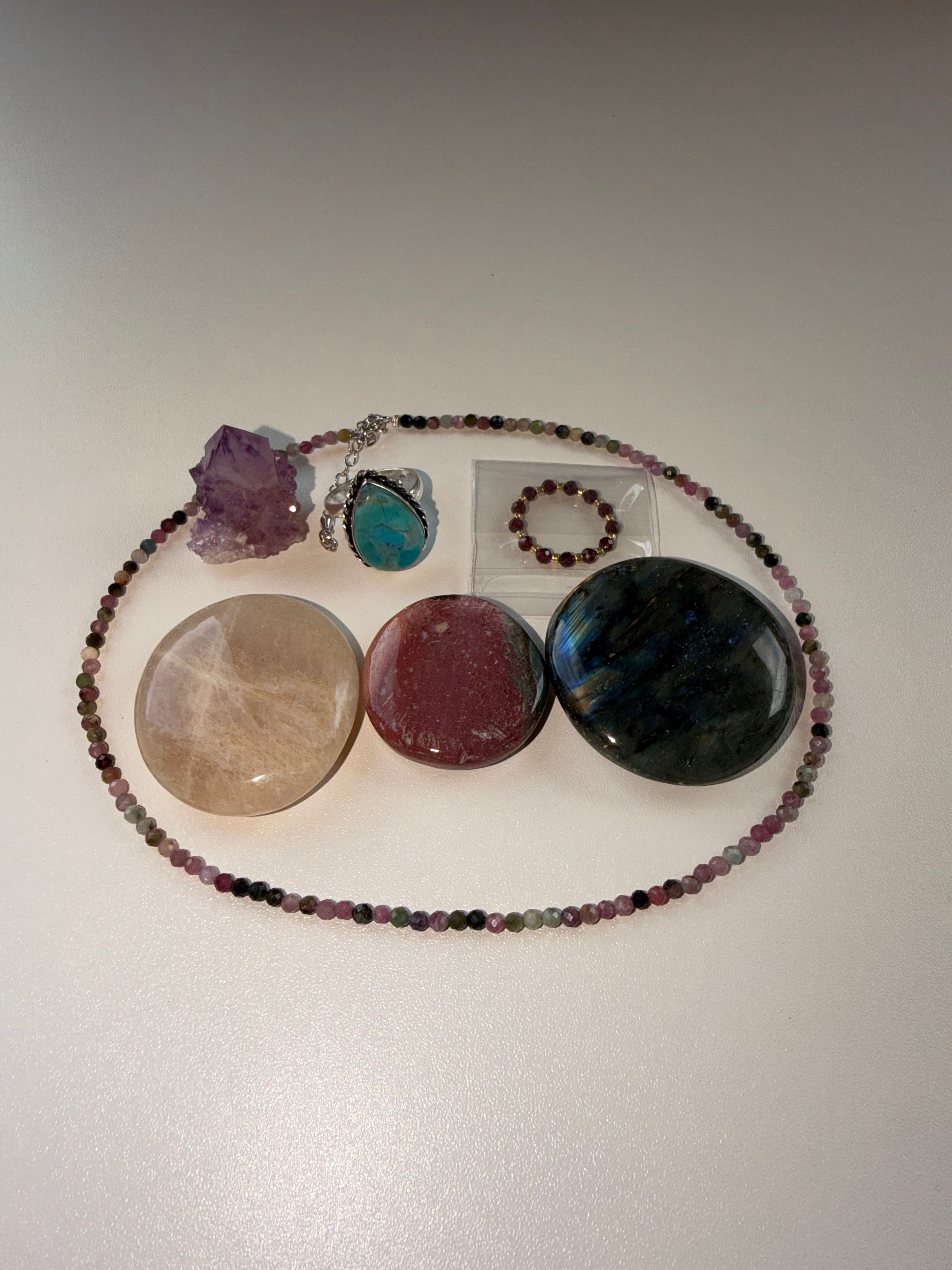 Carly Crystal live claims