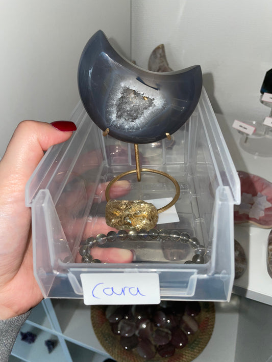 Cara Crystal live claims